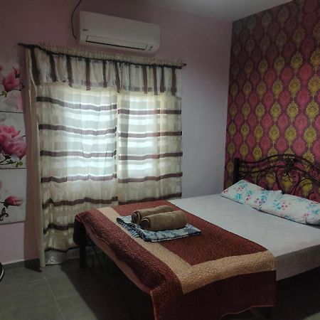 Maxim Apartment Pantai Cenang  Exterior photo